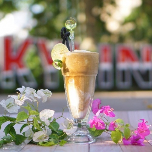 Sữa chua đánh đá cafe